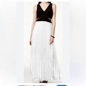 XSCAPE Illusion Inset Pleated Gown Maxi Dress Sleeveless Colorblock Black White